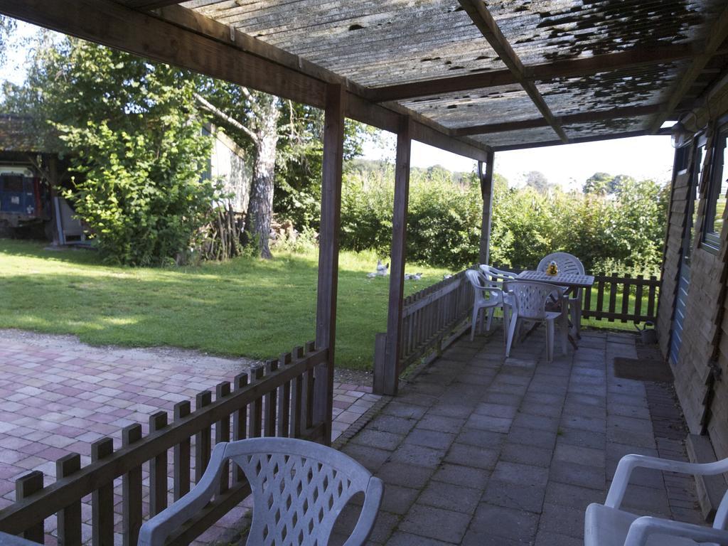 Holiday Home Ossa Basecamp Sint Odilienberg Room photo